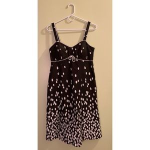 🚨 SOLD 🚨🎊 R&K Black & White Polka Dot Dress